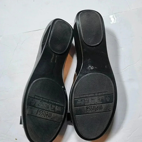 Melissa Black Tortoise Bow & Gold Detail Size 8 Peep Toe  Jelly PVC - Picture 9 of 9